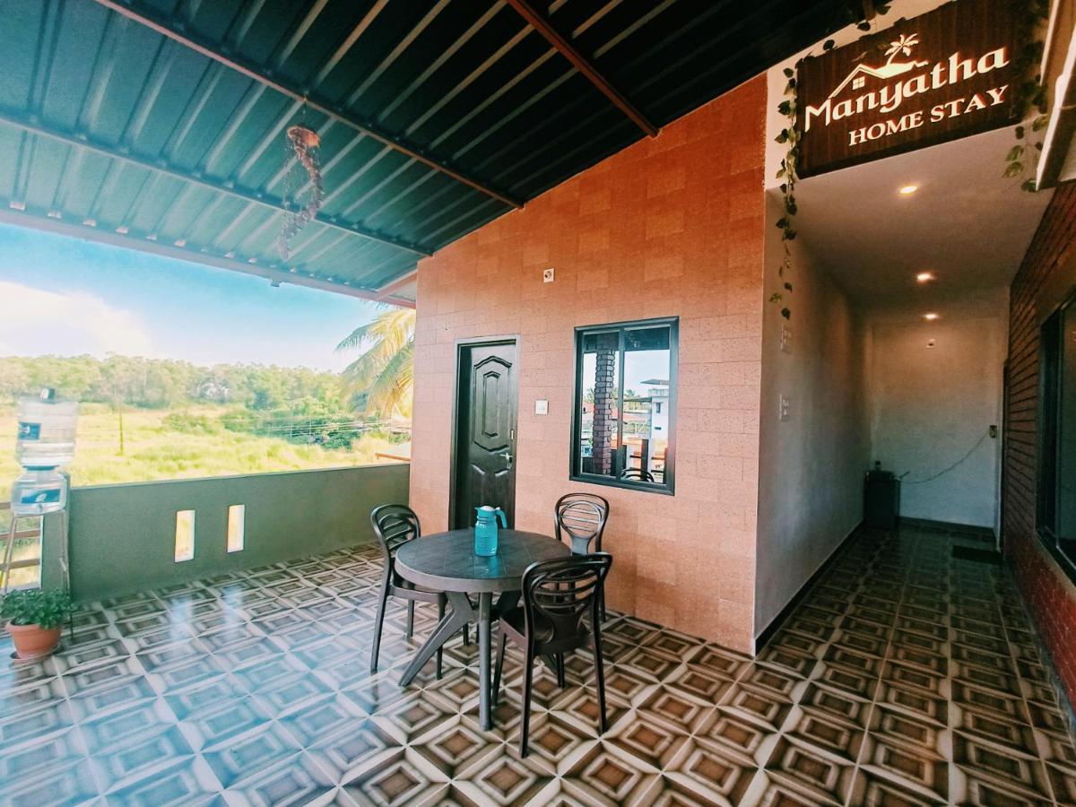 Maanyatha Home Stay Manipal Esterno foto