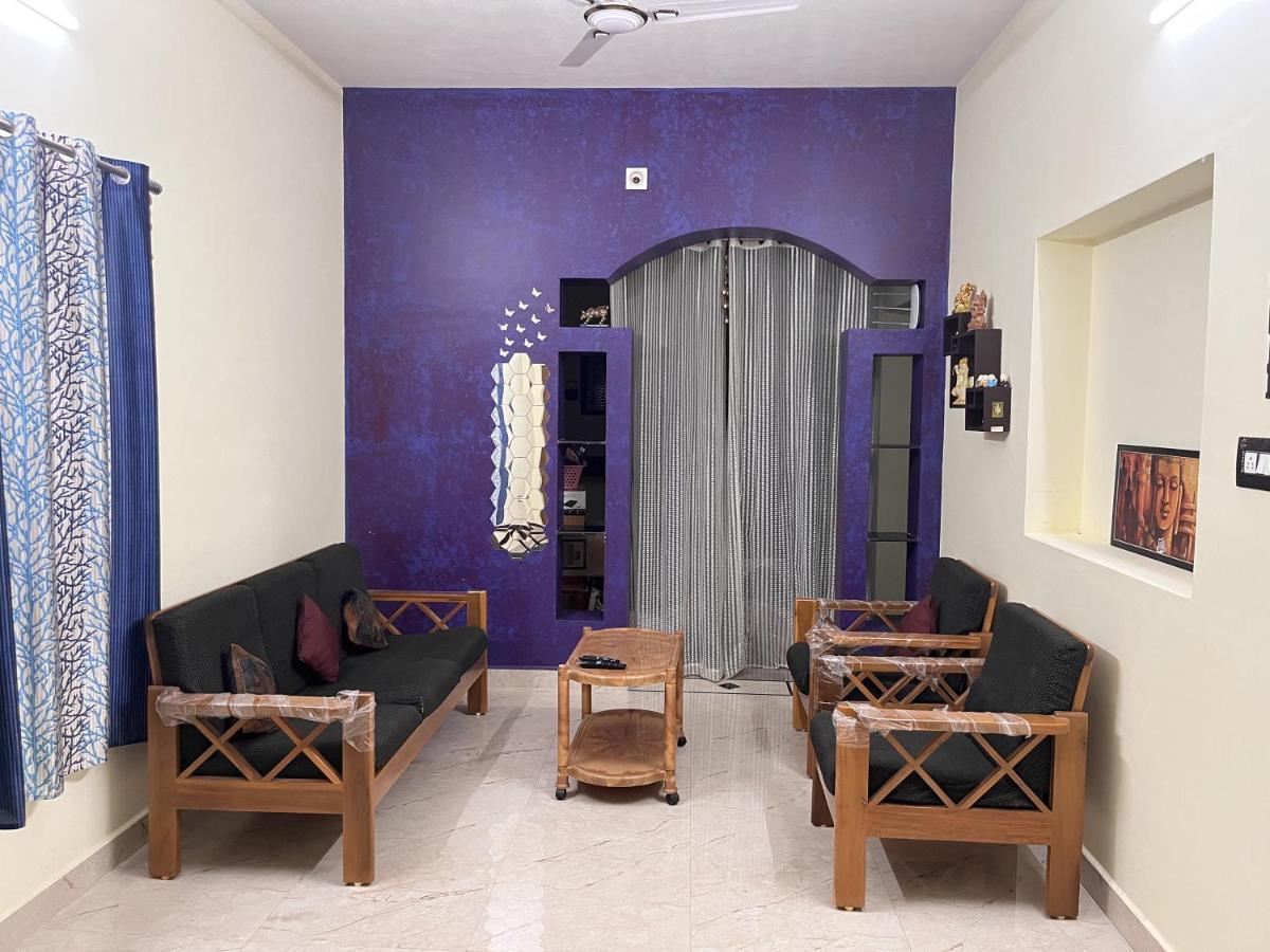 Maanyatha Home Stay Manipal Esterno foto